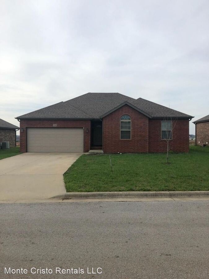 388 Madrid Republic, MO House for Rent Rentable