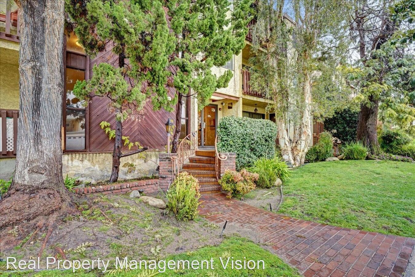 445 Ivy St 204 Glendale, CA House for Rent Rentable