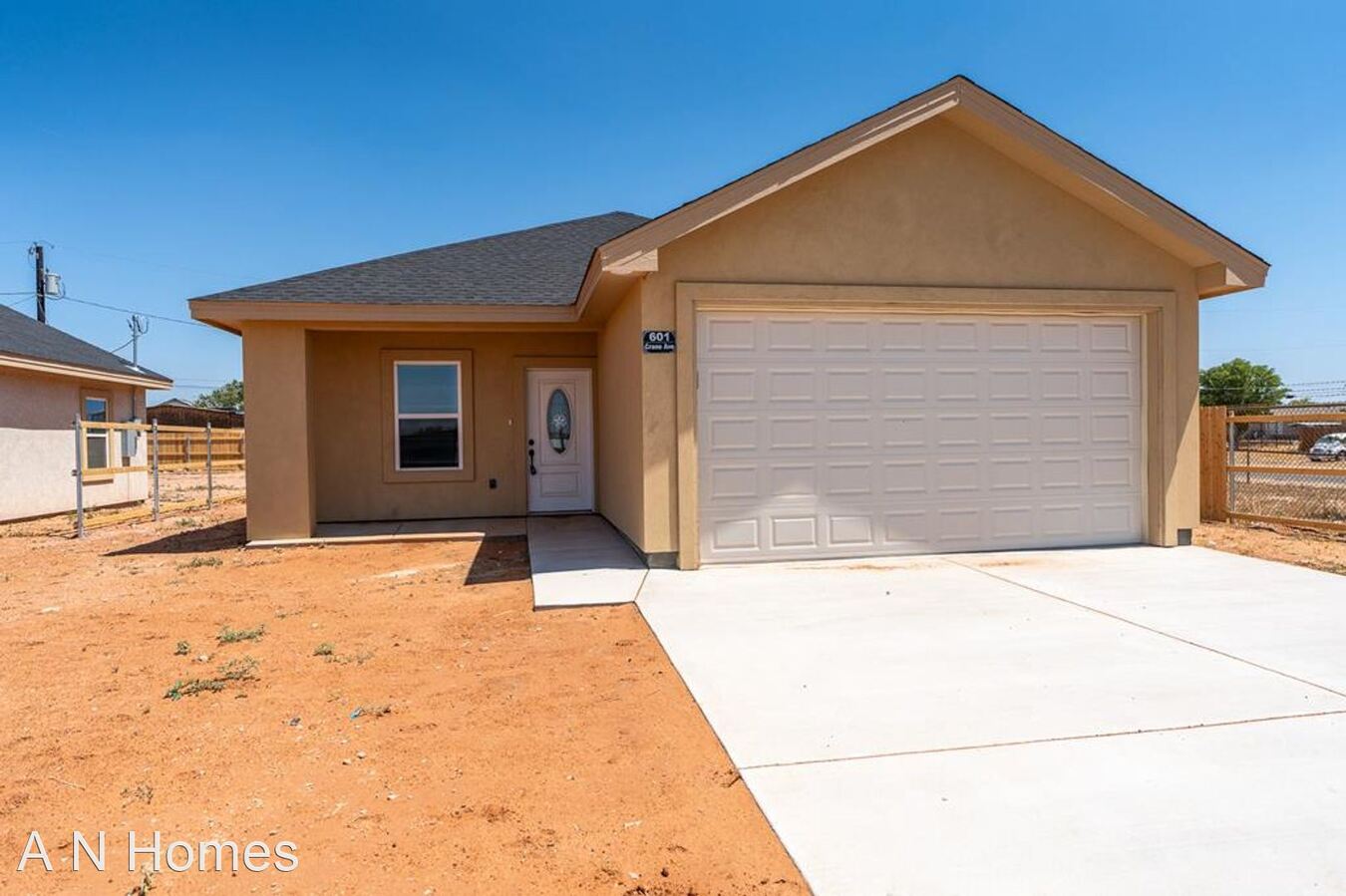 601 Crane Ave Wickett, TX House for Rent Rentable