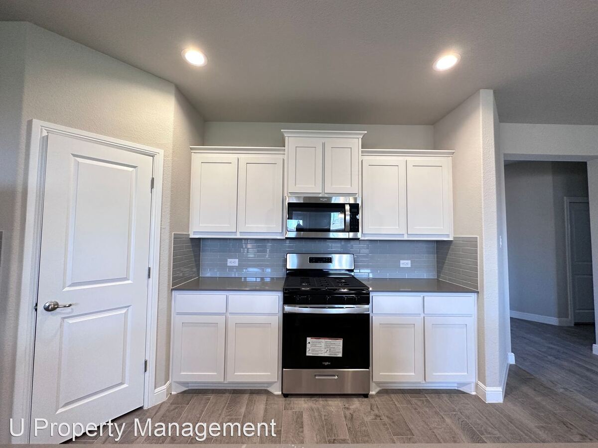 1144 Croxley Way Justin, TX House for Rent Rentable