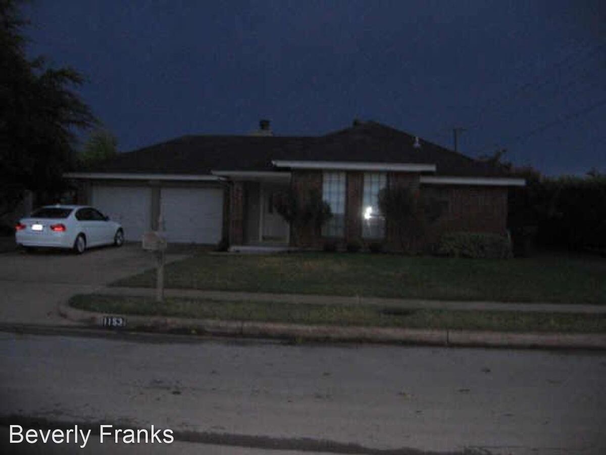 1153 Parkhill Ave Saginaw, TX House for Rent Rentable