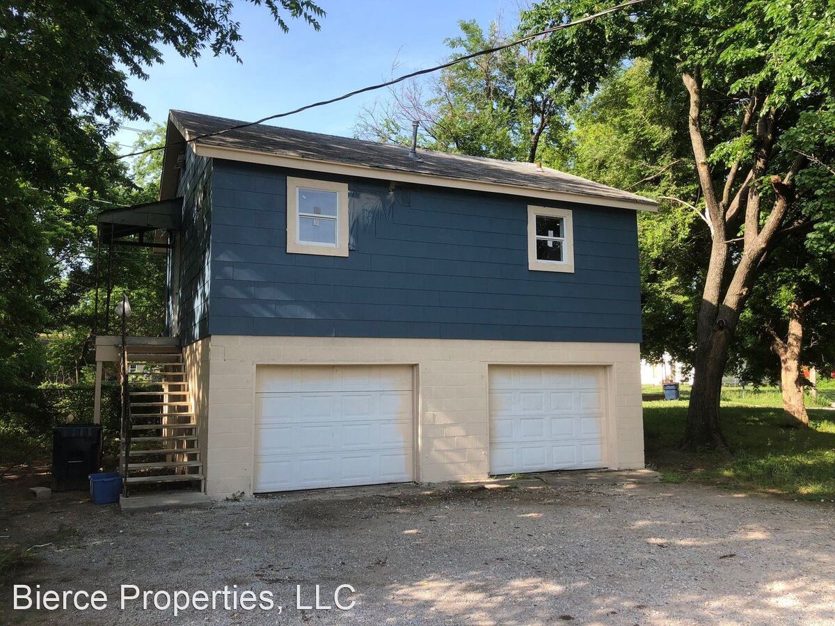 725 1/2 W 12th Ada, OK House for Rent Rentable