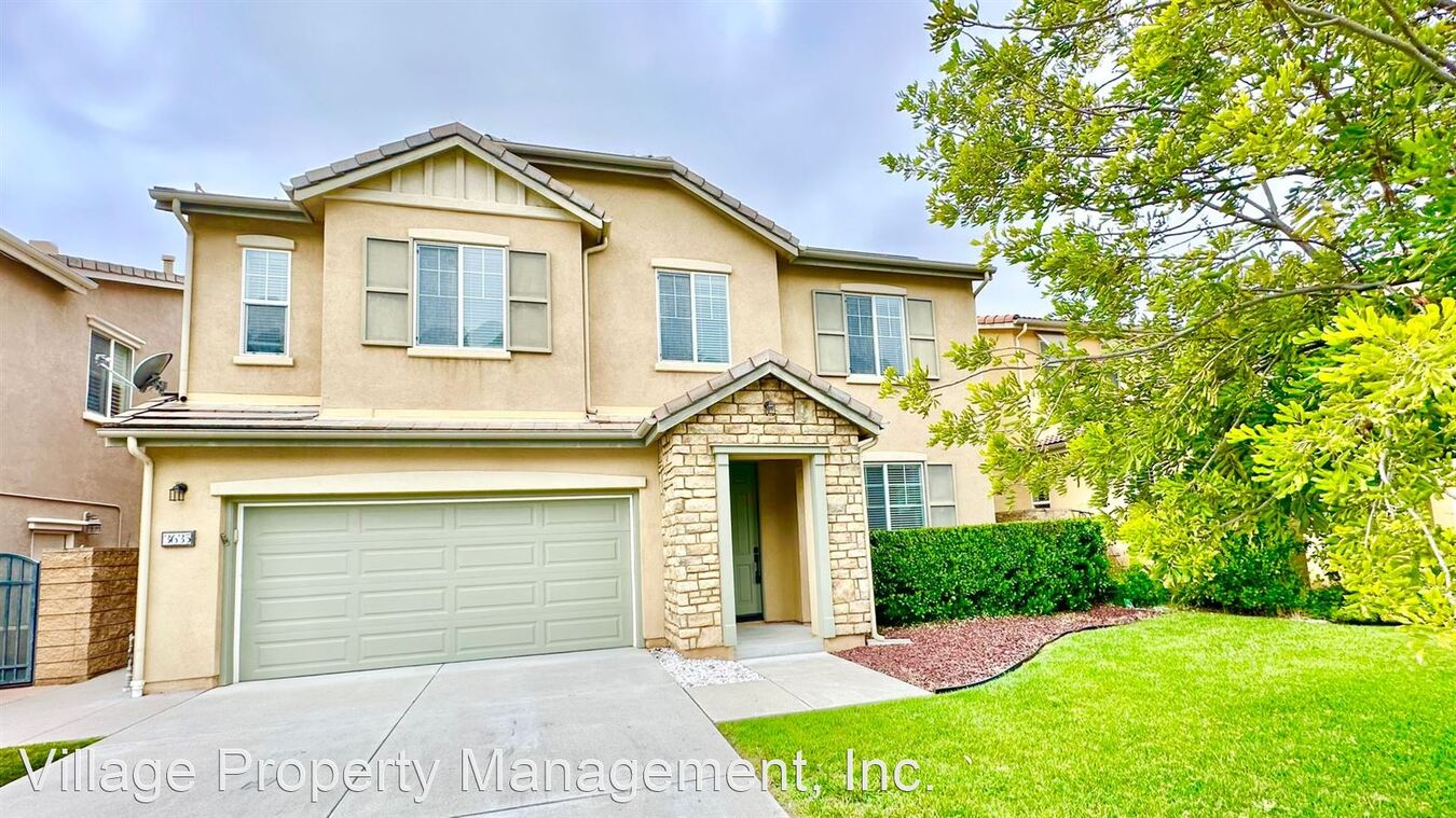 3635 Lake Park Rd Fallbrook, CA House for Rent Rentable