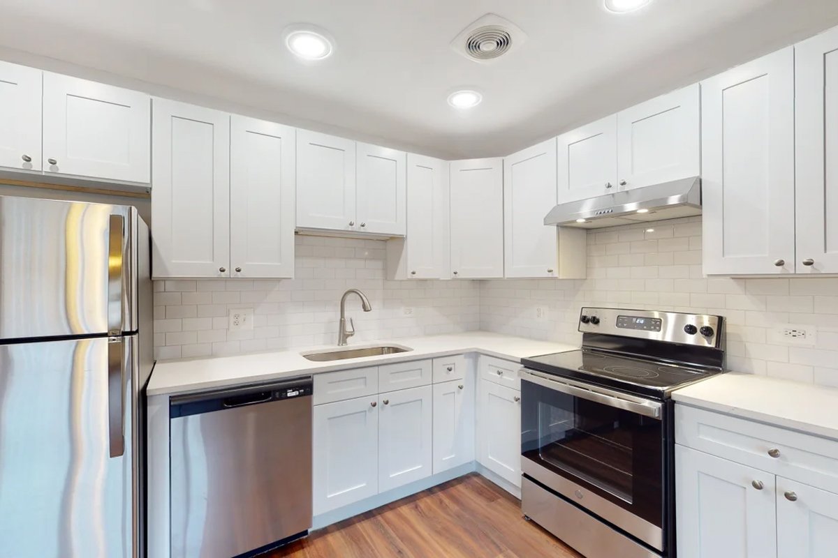 516 Des Plaines Ave Apartments Forest Park, IL Rentable