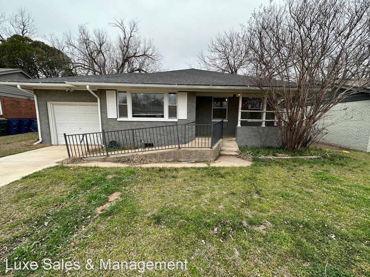 1913 Downing The Village, OK House for Rent Rentable