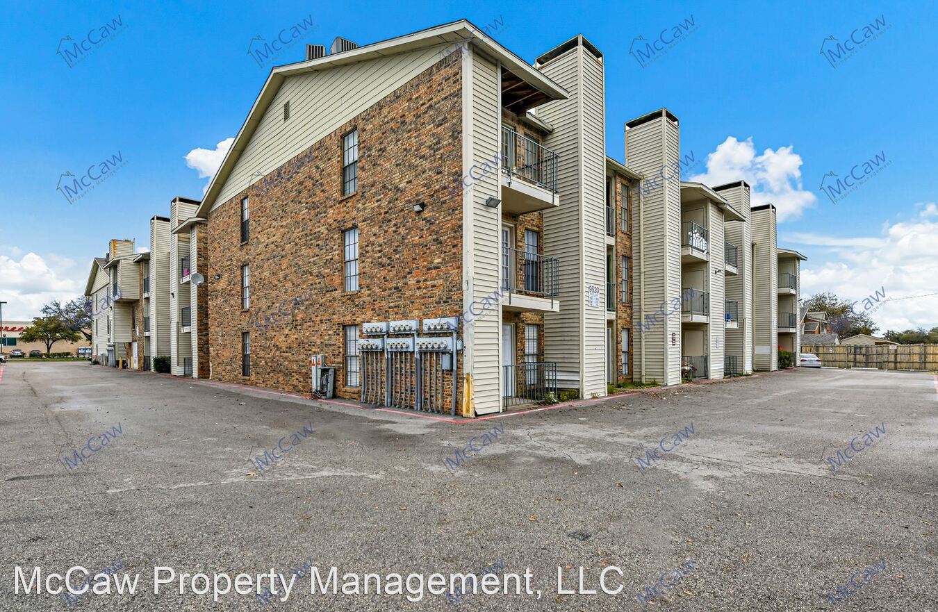 **movein Special** Modern 1/1 Condo On Royal Ln! Apartments Dallas, TX