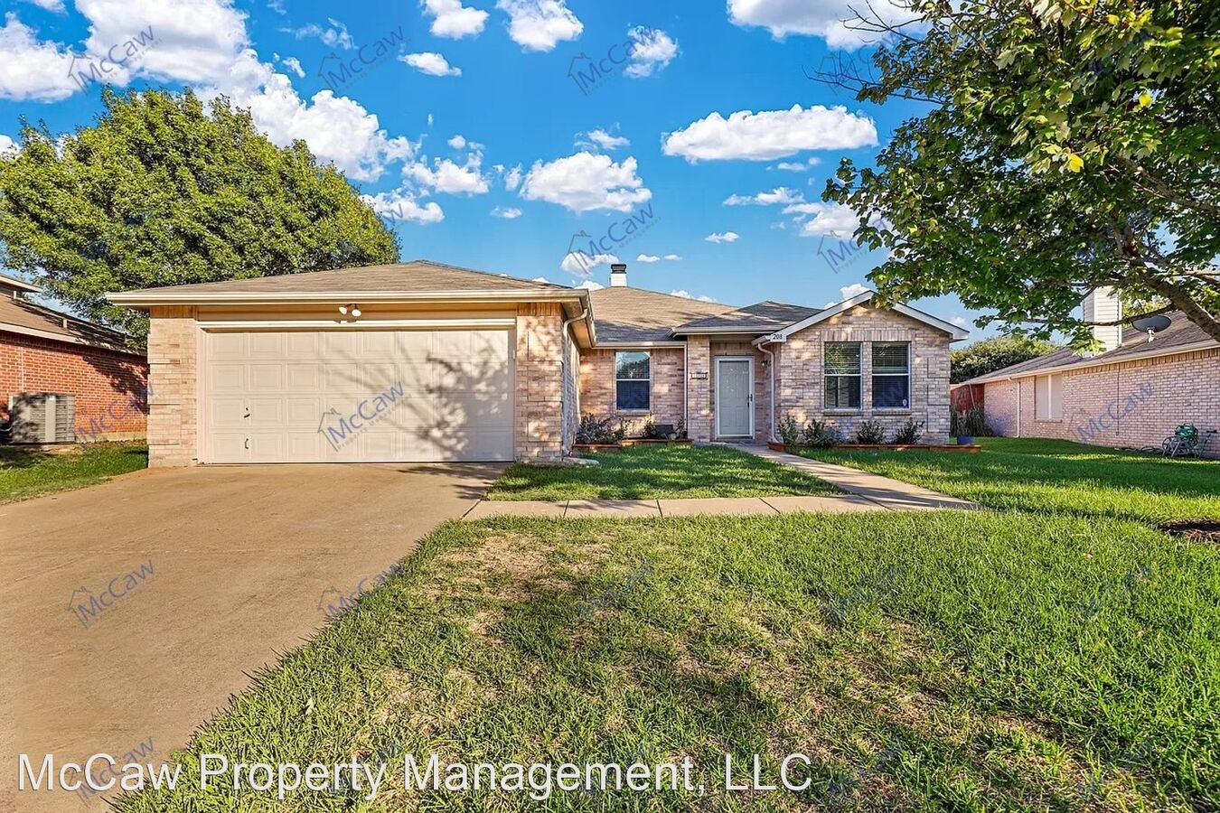 208 Blazing Star Trl Burleson, TX House for Rent Rentable