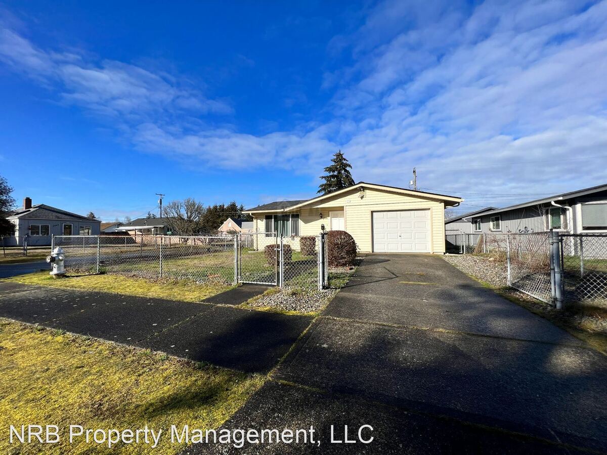 7444 S Lawrence St WA House for Rent Rentable