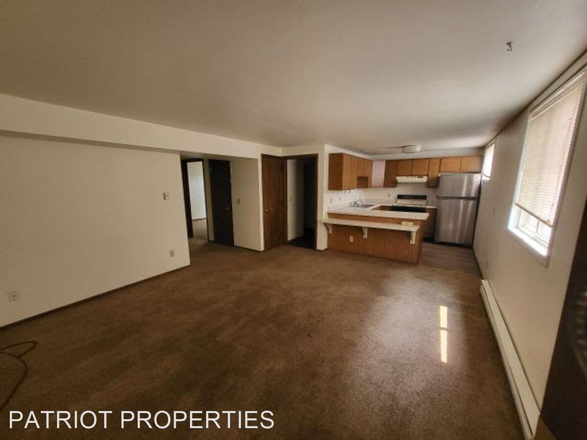 1110 GRAND AVENUE Apartments Prairie Du Sac, WI Rentable