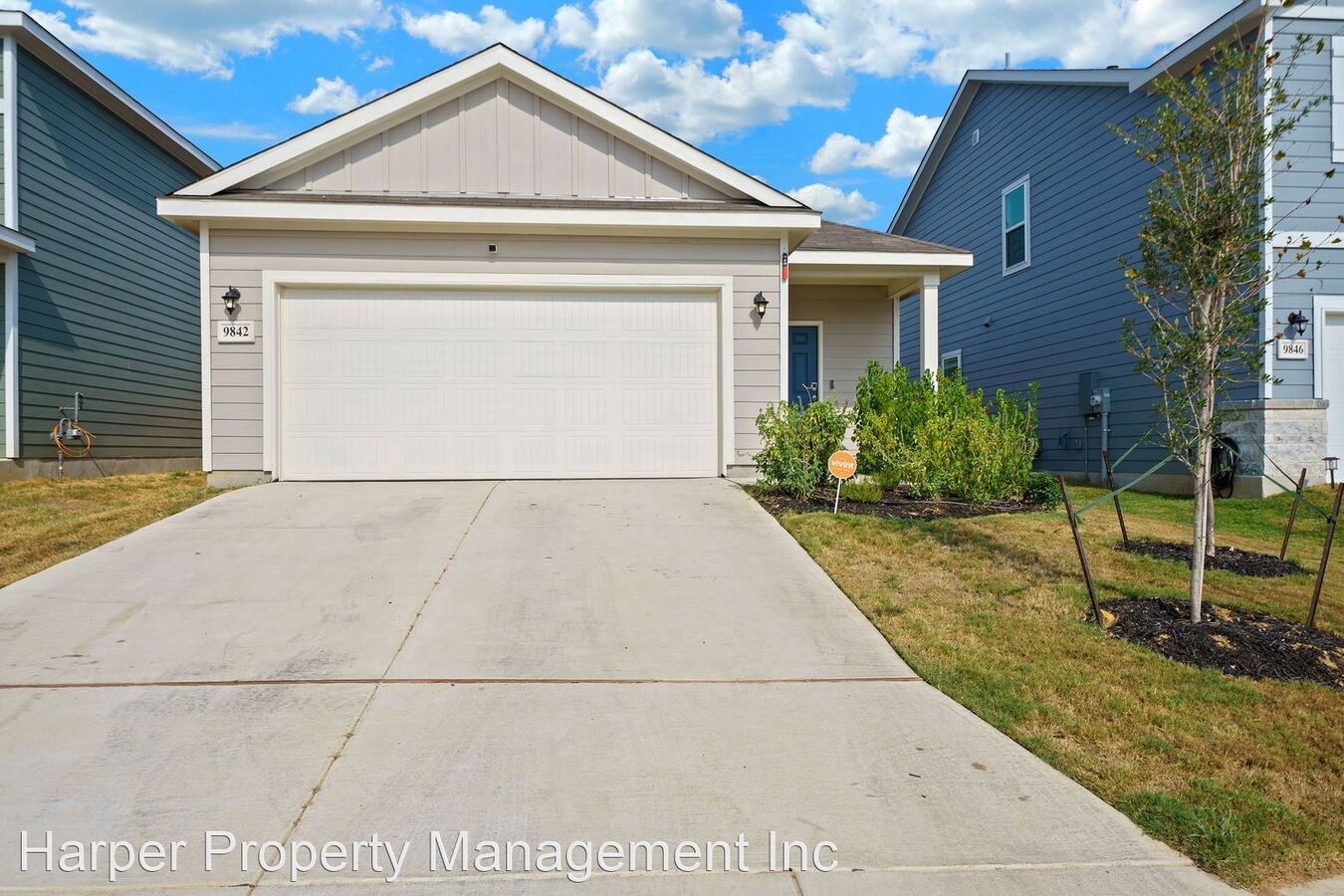 9842 Chevalier Frst San Antonio, TX House for Rent Rentable