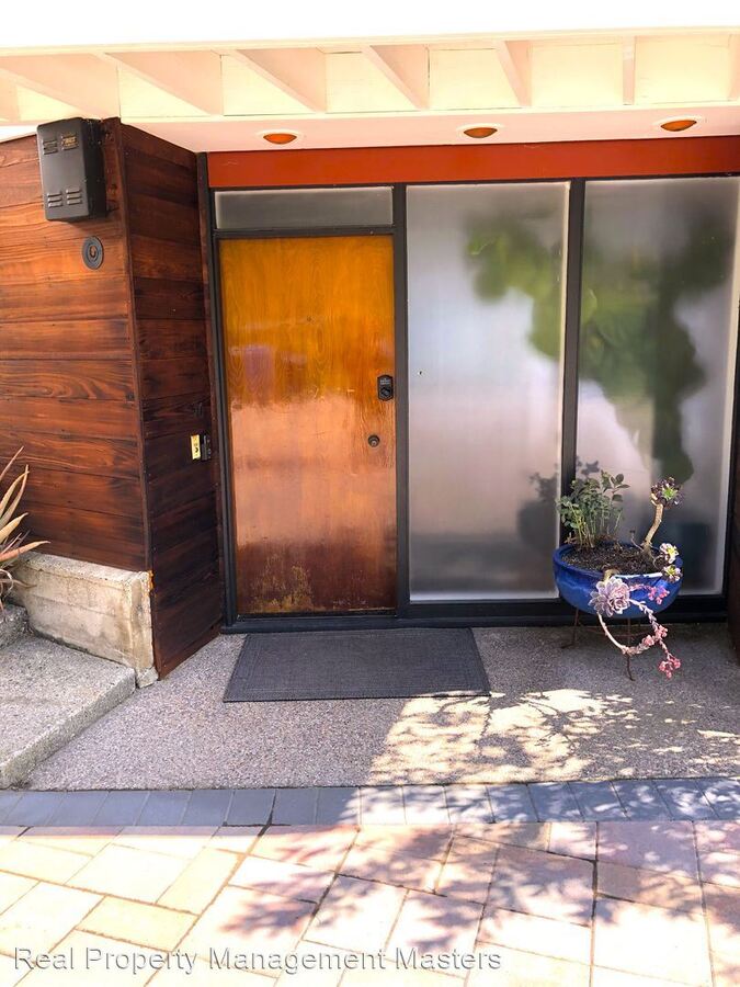 30 Los Cerros Rd Redwood City, CA House for Rent Rentable