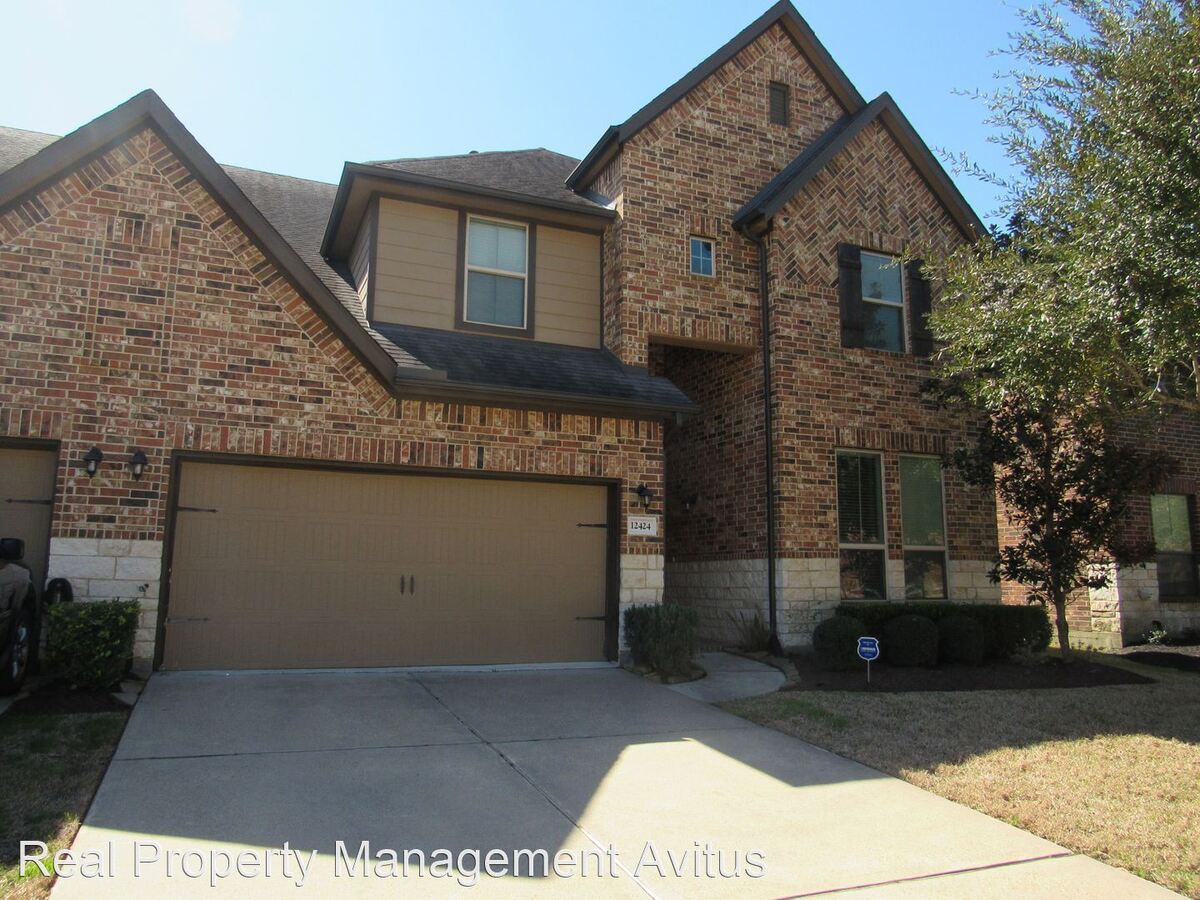 12424 Tyler Springs Ln Humble, TX House for Rent Rentable