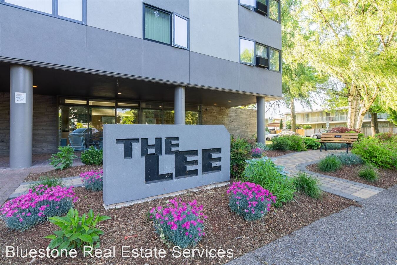The Lee Apartments 585 Winter St NE Salem, OR Rentable