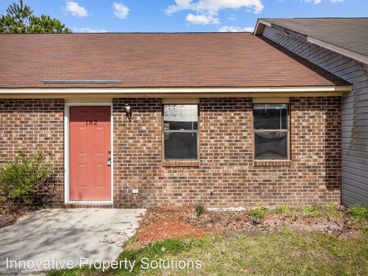 182 Marlene Dr Jacksonville, NC House for Rent Rentable