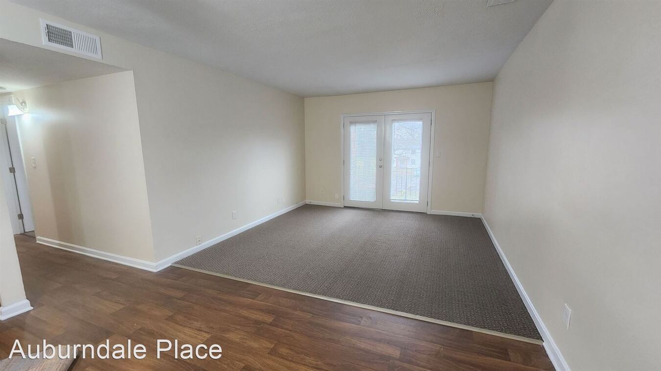 7300, 7308 & 7310 Southside Drive Louisville, KY Apartment for Rent