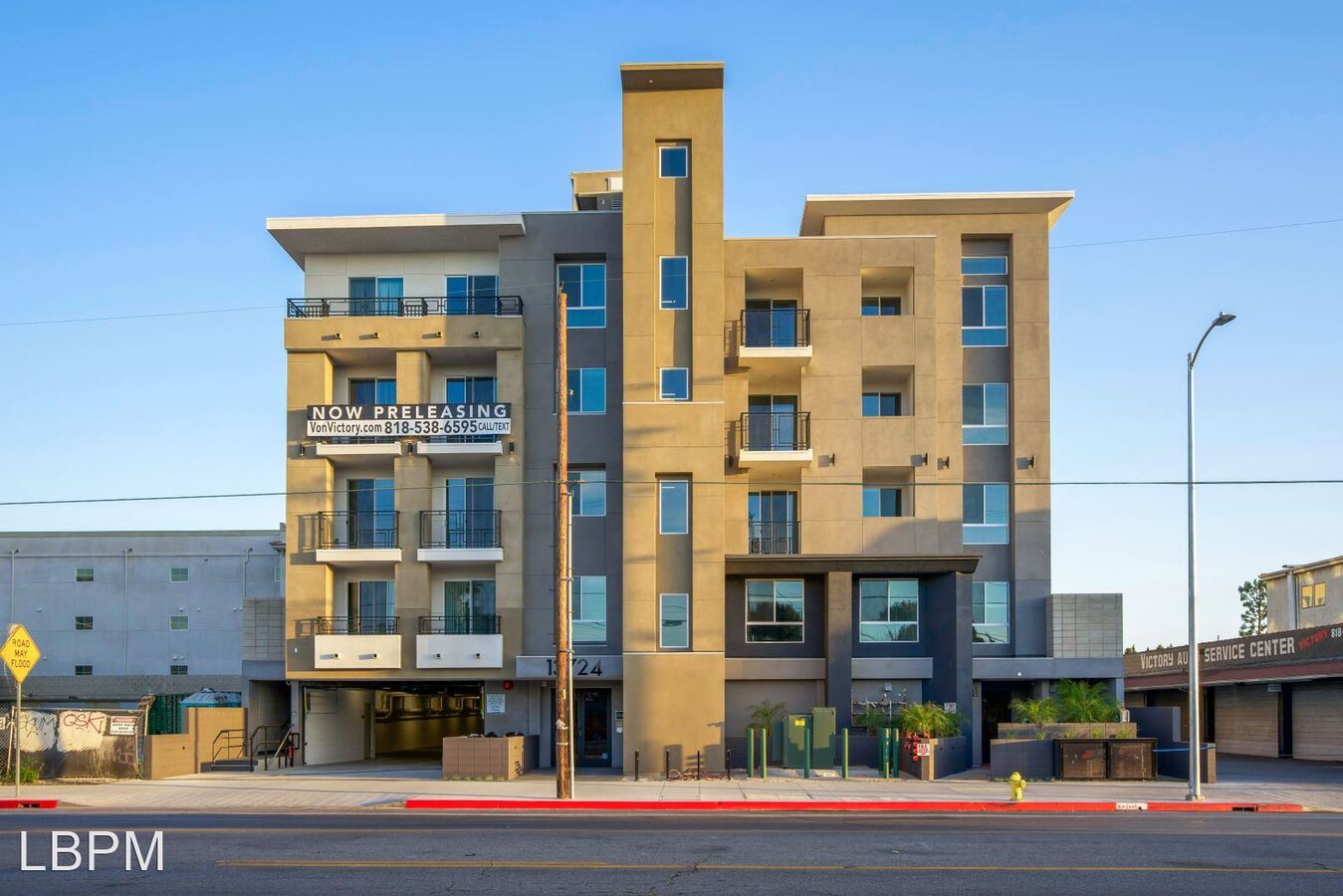 13724 Victory Blvd Van Nuys, CA Apartment for Rent Rentable