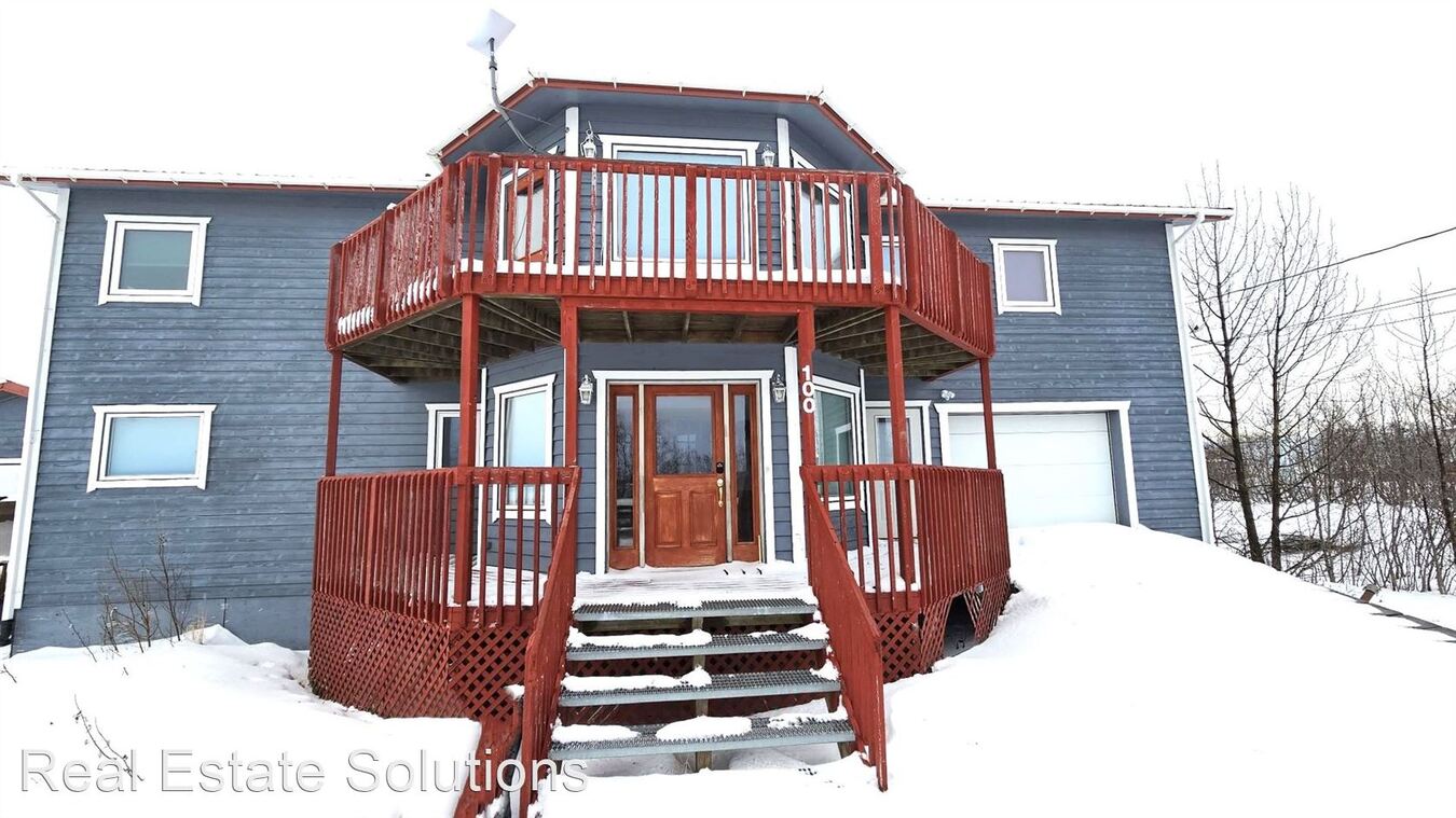 100 Sidney St Bethel, AK House for Rent Rentable