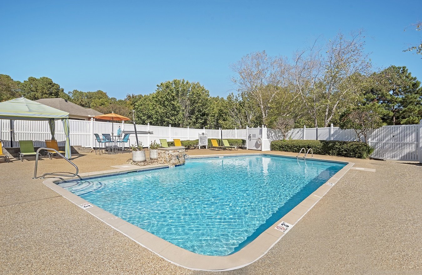 Arbors at Natchez Trace Apartments Ridgeland, MS Rentable