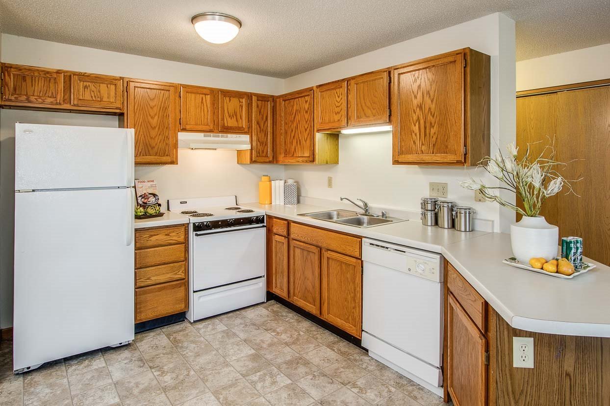 Gray's Landing Apartments 1920 Aspen Dr Hudson, WI