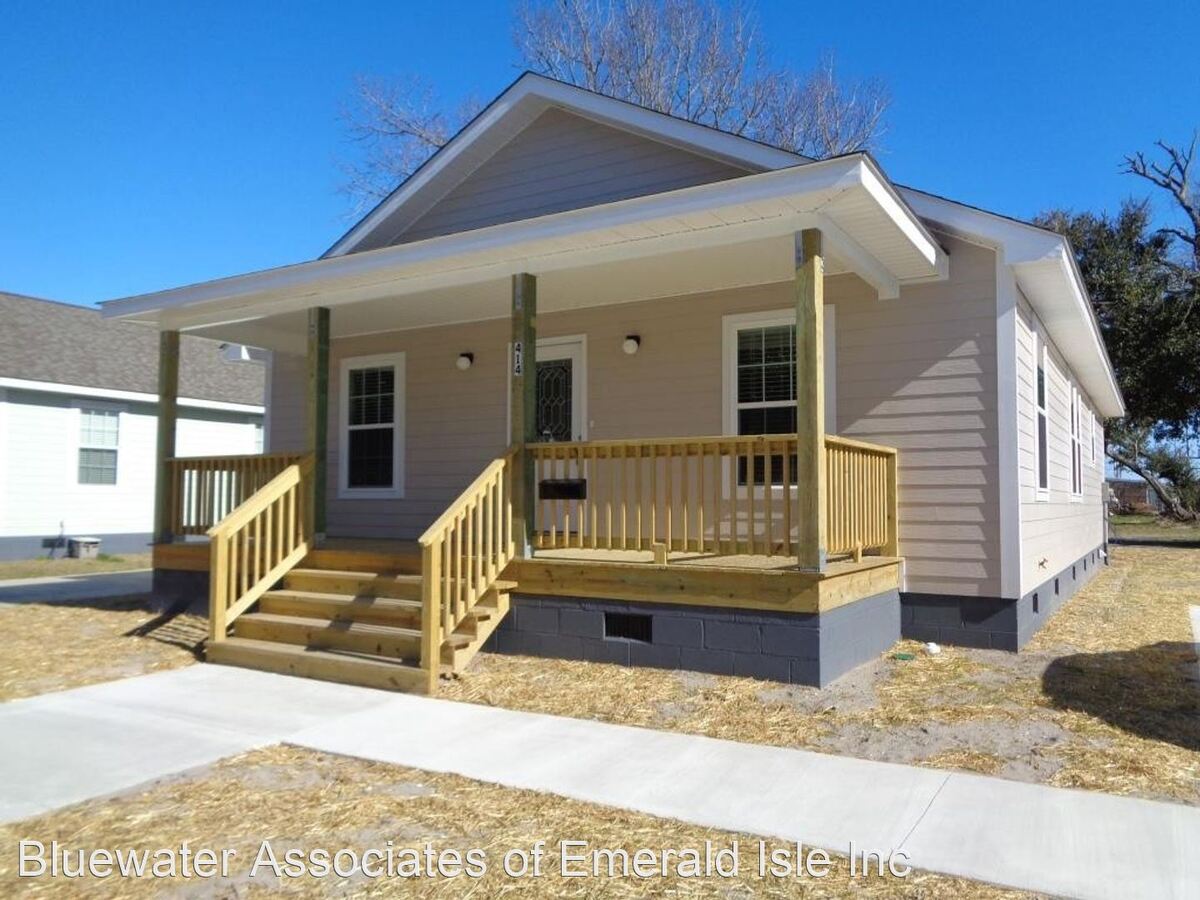 414 Marsh St Beaufort, NC House for Rent Rentable