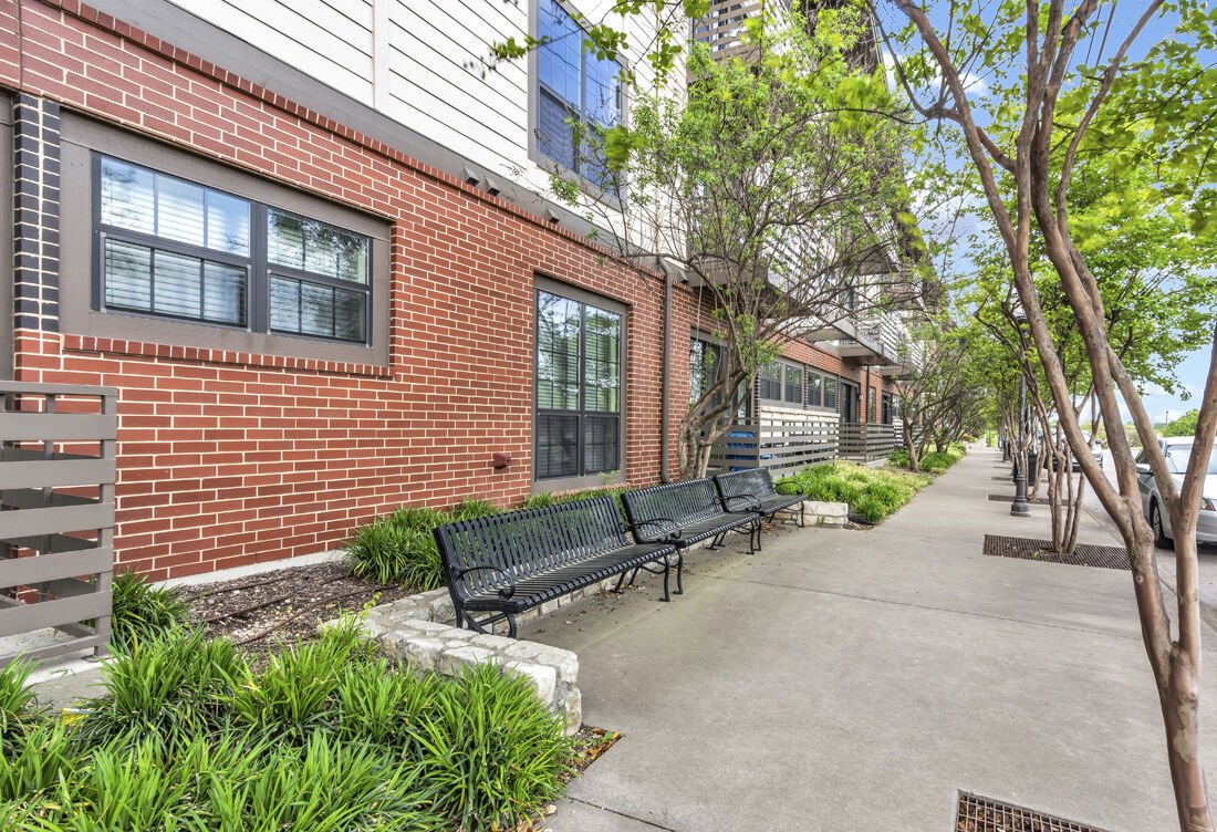 The Dakota at Arts Apartments Dallas, TX Rentable