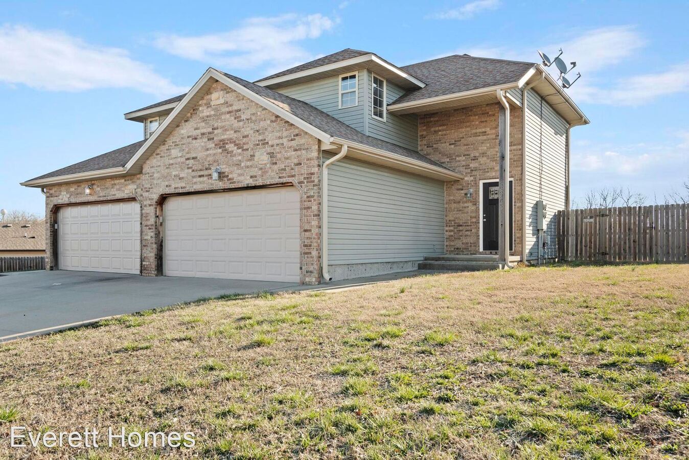 3338 S Hillcrest Ave Springfield, MO House for Rent