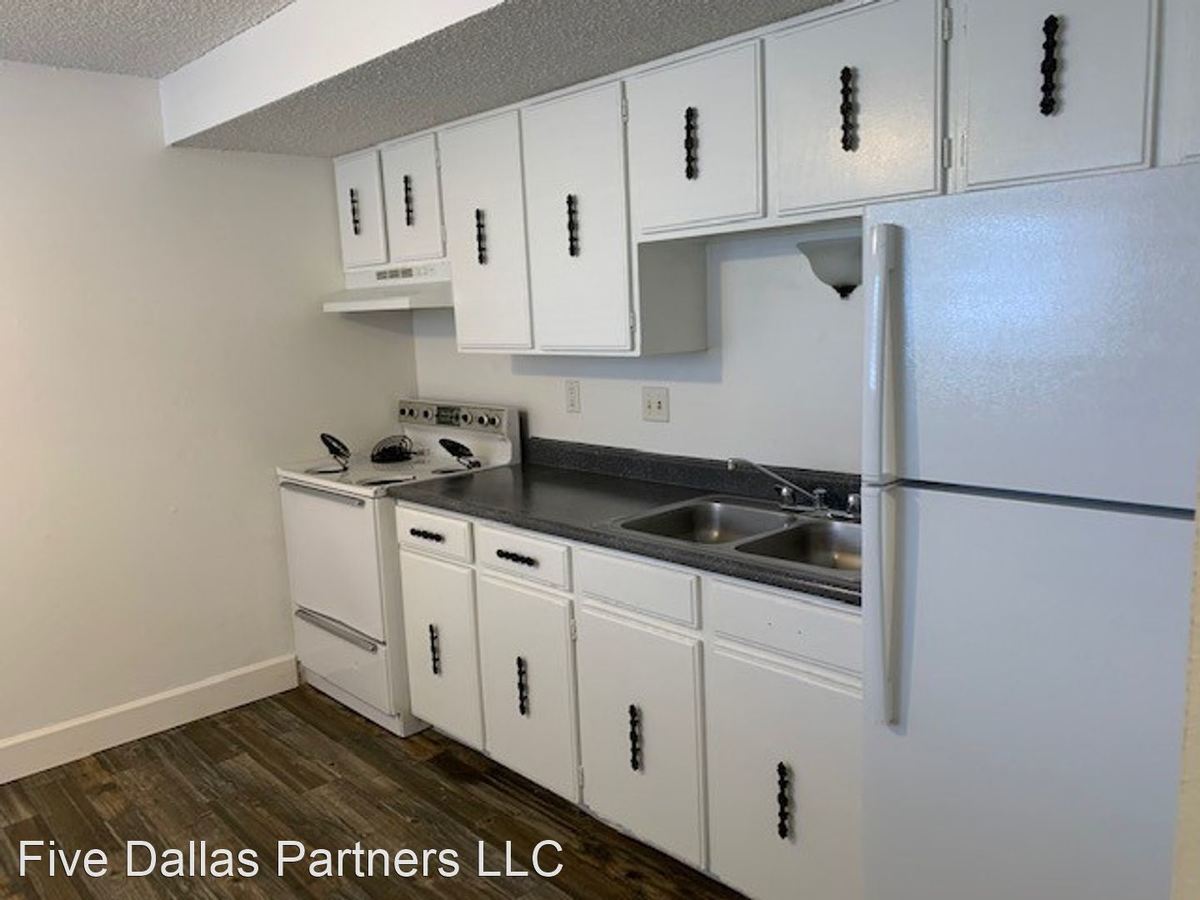 Edge of Lowry Apartments 1258 Dallas St Aurora, CO