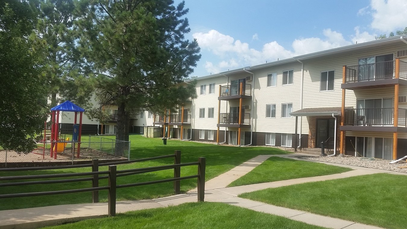 Canyon Lake Apartments Rapid City, SD Rentable