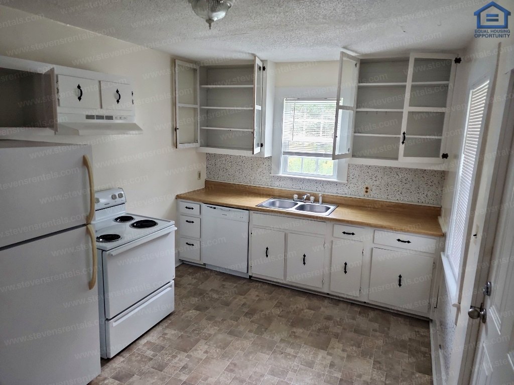 1010 Shipley Rd Cookeville, TN House for Rent Rentable