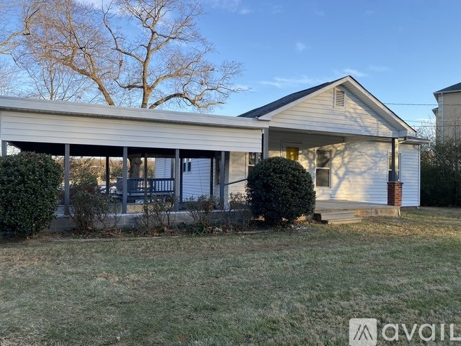 1910 Old Haywood RD Asheville, NC Apartment for Rent