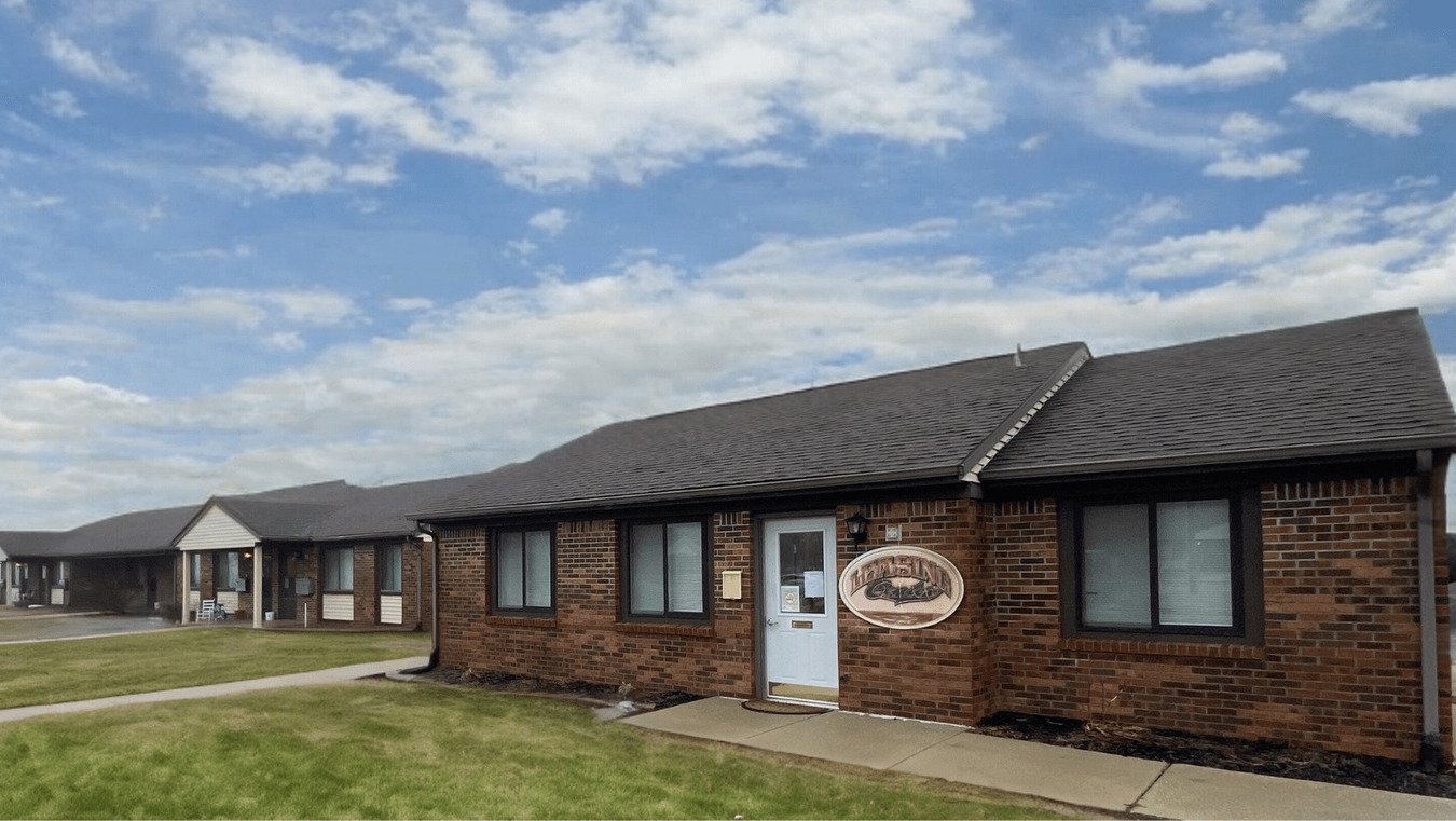 Country Place Maroa Apartments 202 S Maple St Maroa, IL