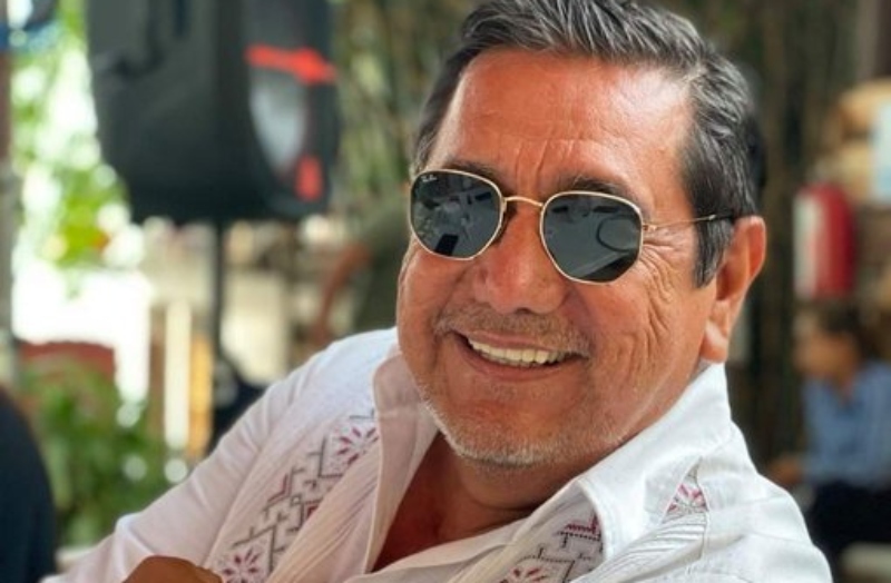 ¿Indirecta para Irma Eréndira? Salgado Macedonio publica foto sonriente