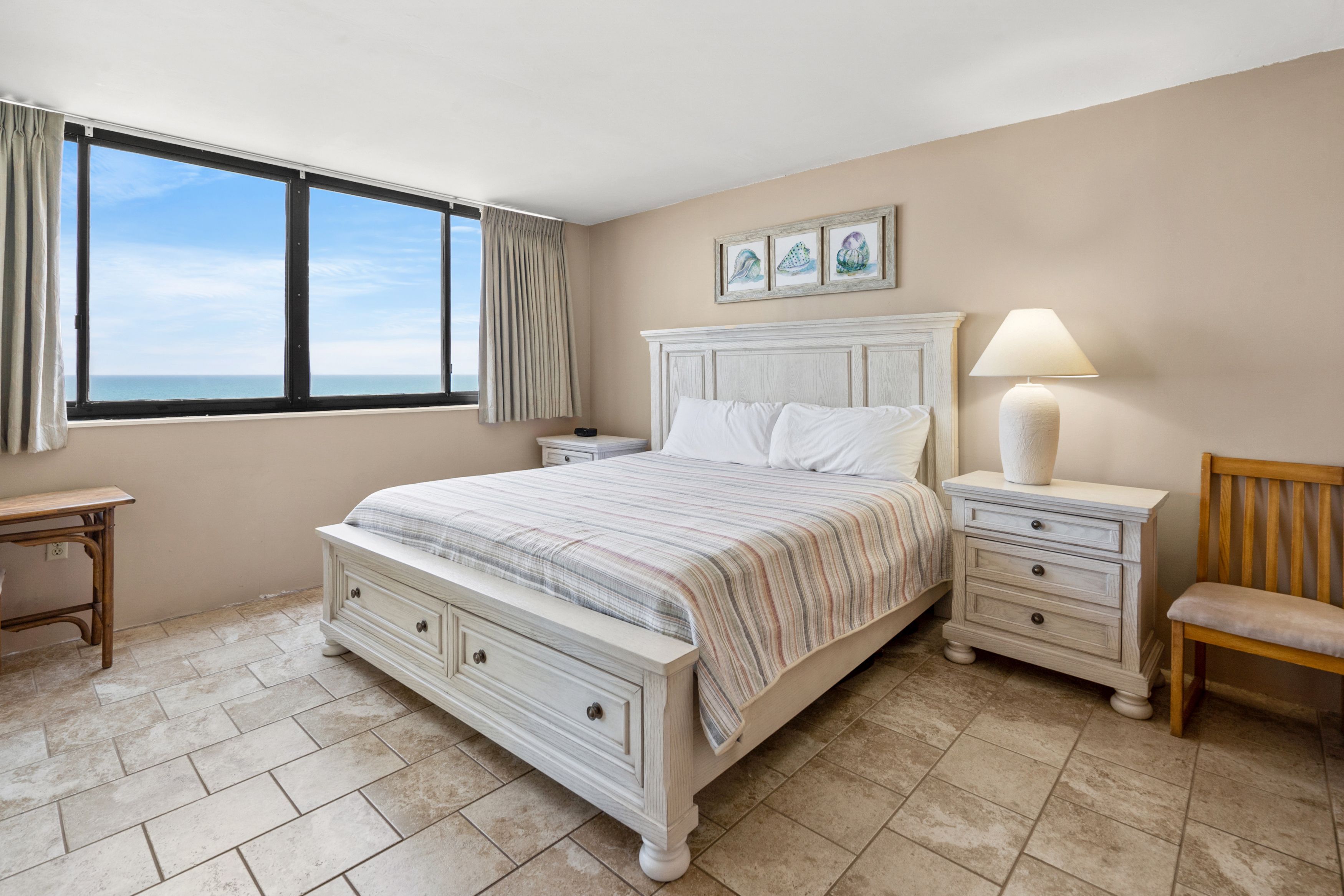 Shoreham Towers 7B McMillan Vacations