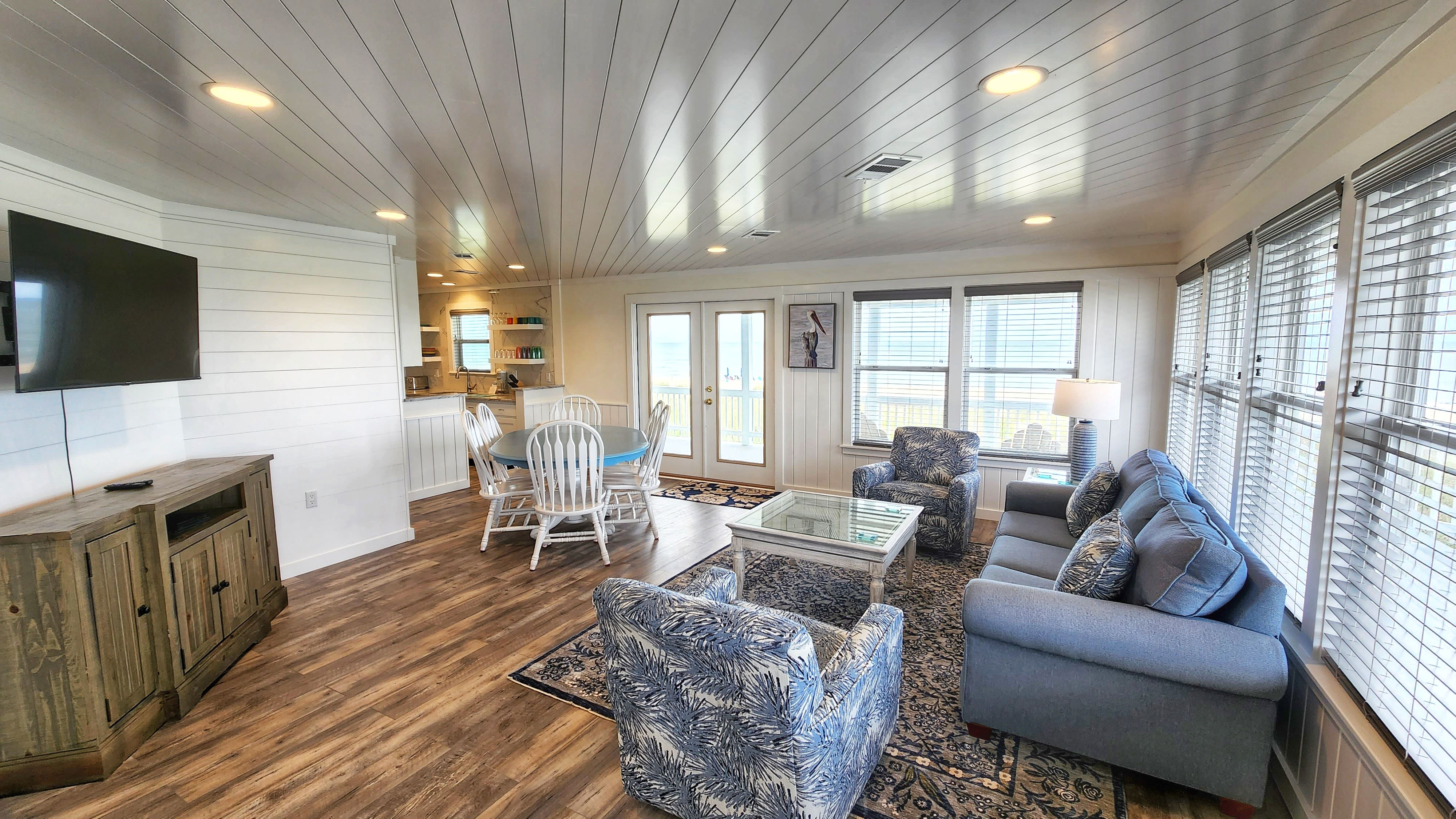 Martini Del Mar Suncoast Vacation Rentals