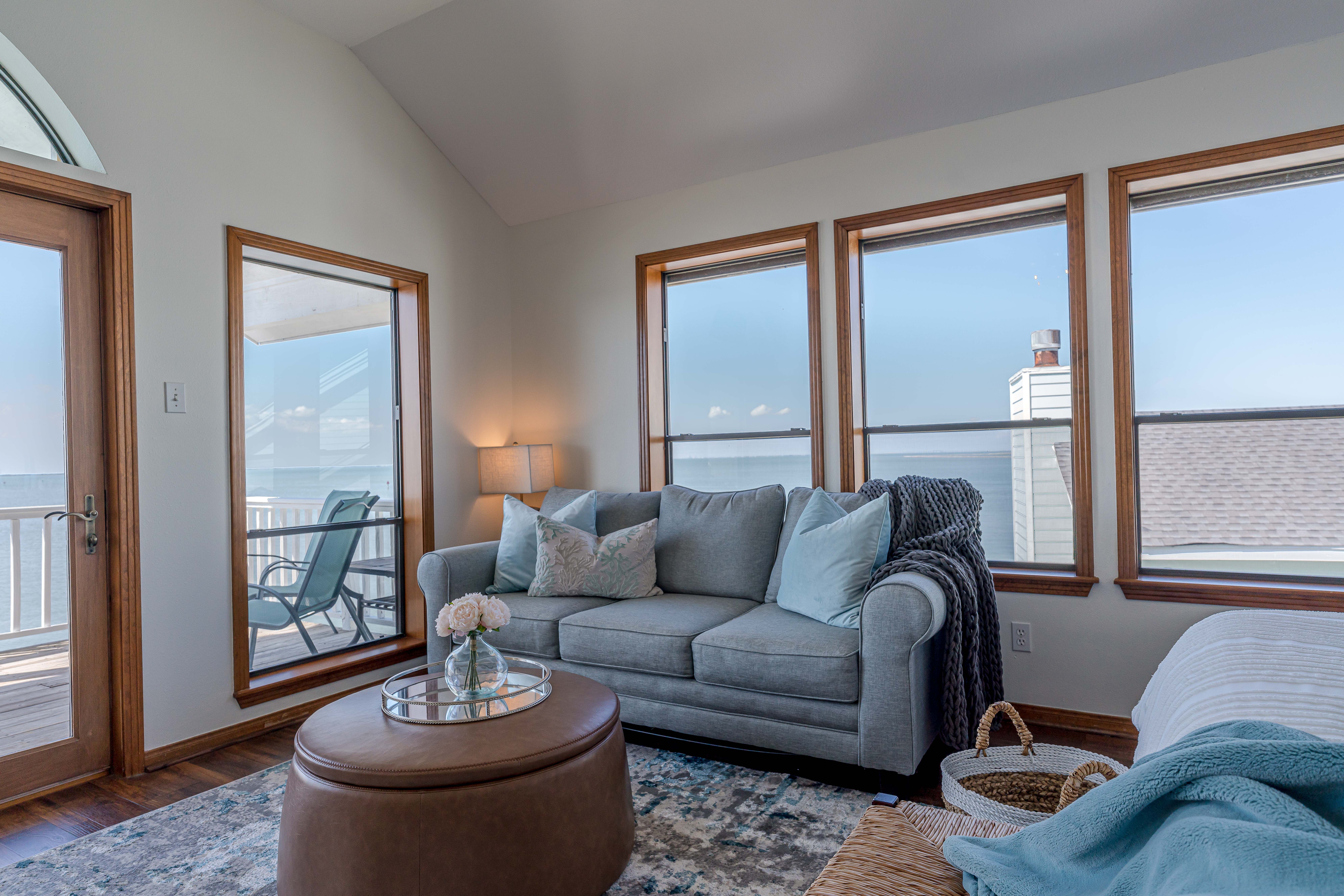 BAYFRONT RETREAT Galveston Island Resort Rentals