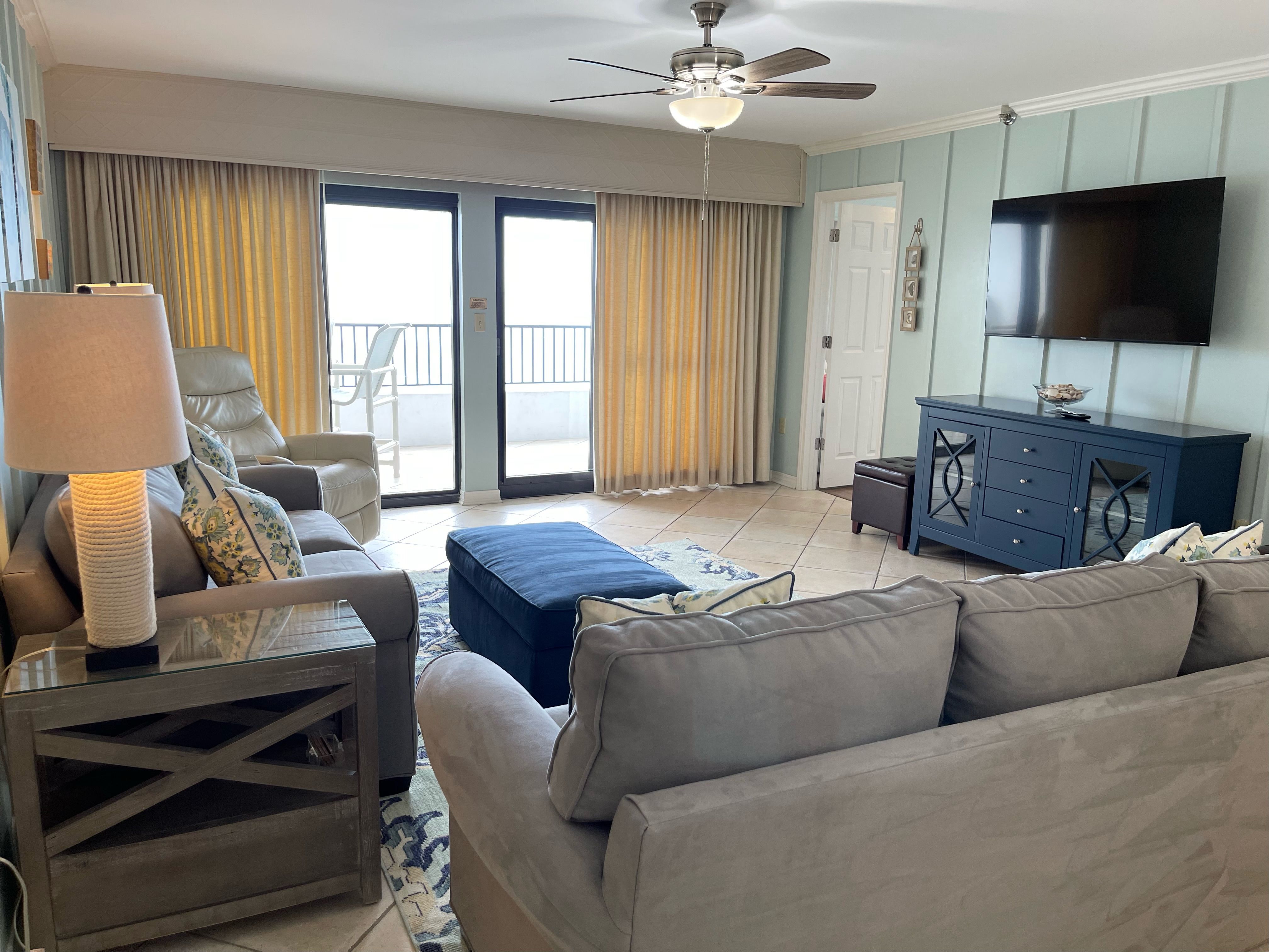 Breakers East 903 Your Assistant at the Beach