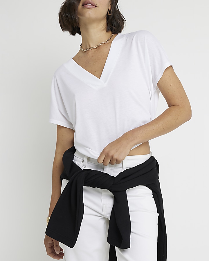 White v neck tshirt River Island