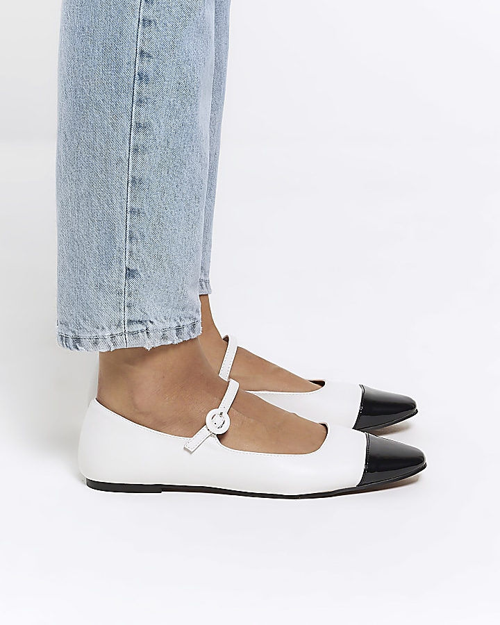 White flat ballet shoes River Island