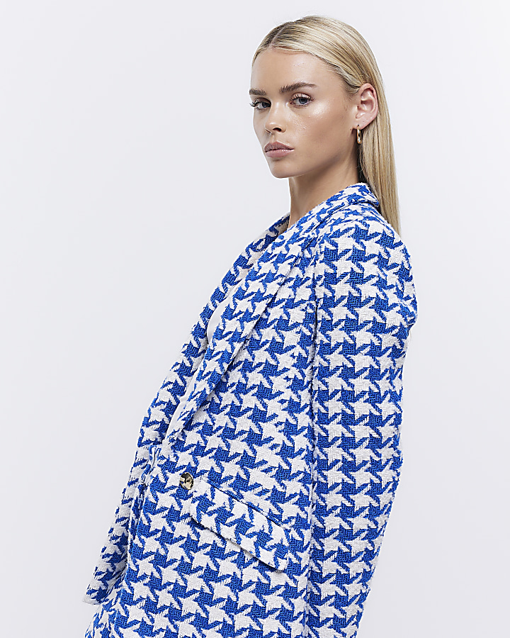Petite blue boucle dogtooth blazer River Island