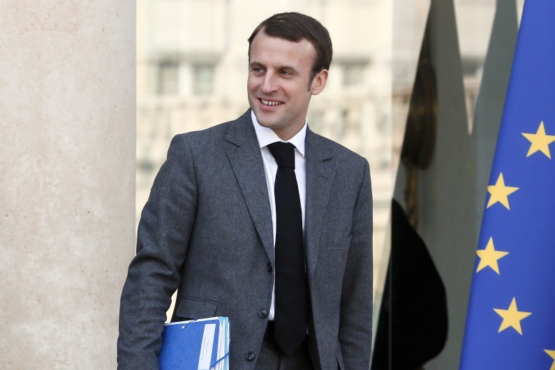 Loi Macron vers une carte professionnelle pour lutter