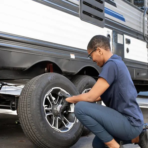 RV & Camper Service & Repair Center | Camping World