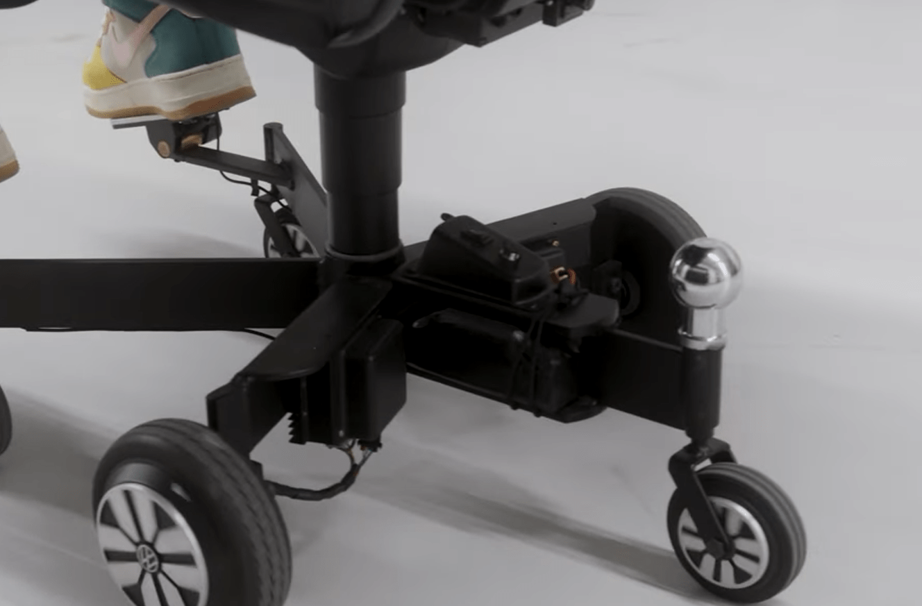 This Electrical Office Chair Lets You 'Drive' Around The Office At Up