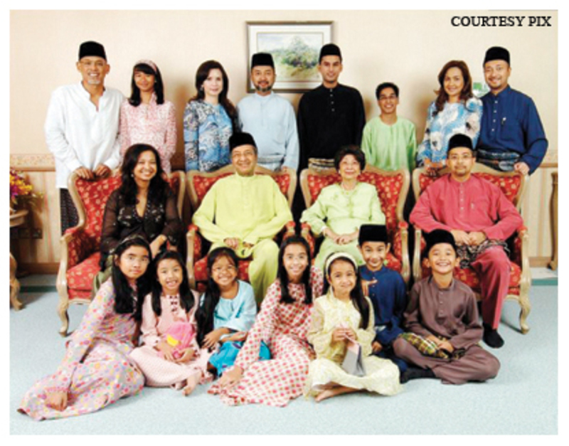 88YearOld Mahathir Admitted To Hospital For Chest Infection