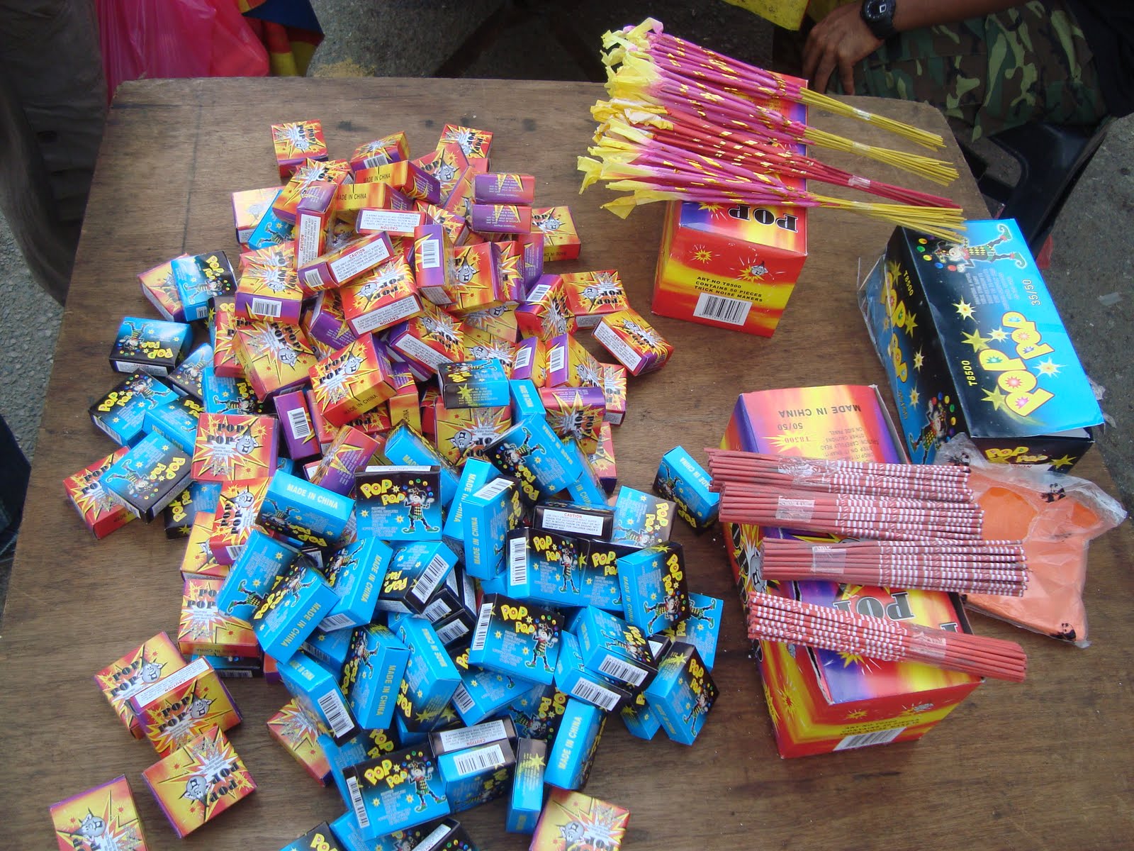 Cuba Teka Berapa Ribu Peniaga Mercun Untung Semasa Musim