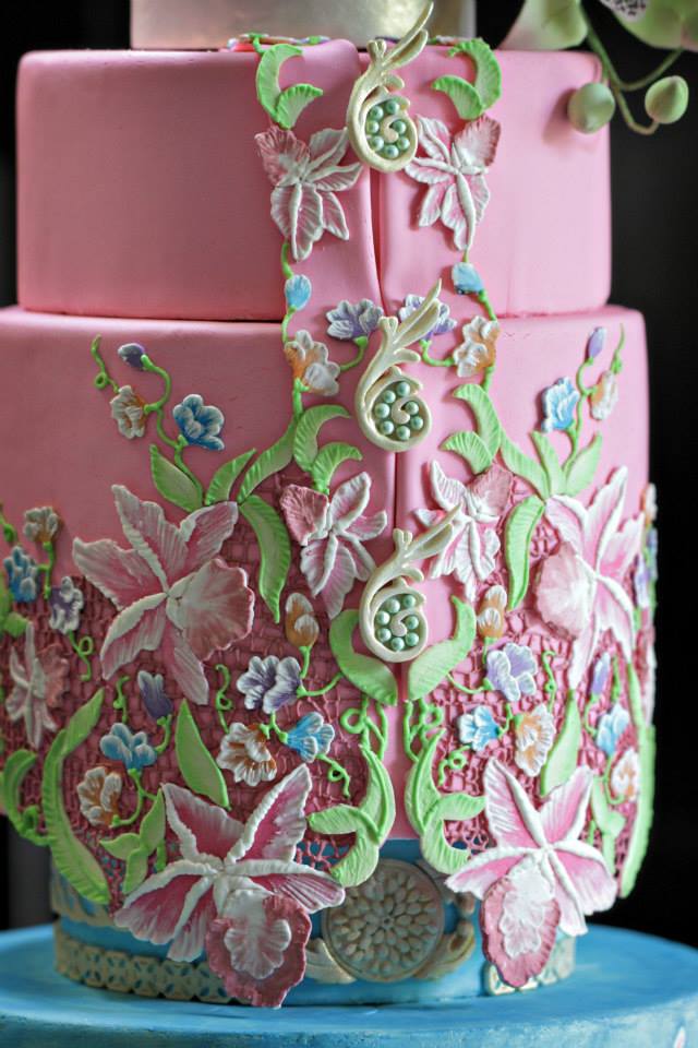 This Amazing Cake Looks Exactly Like A Real Kebaya, You Would Hate To