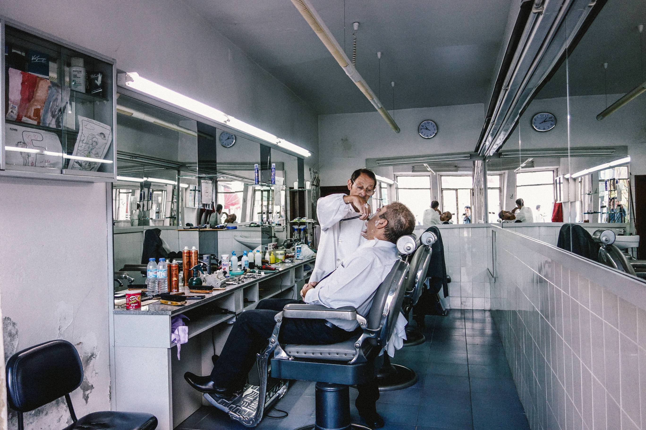 [PHOTOS] Malaysian Photographer Captures The Charm Of Old Barber Shops