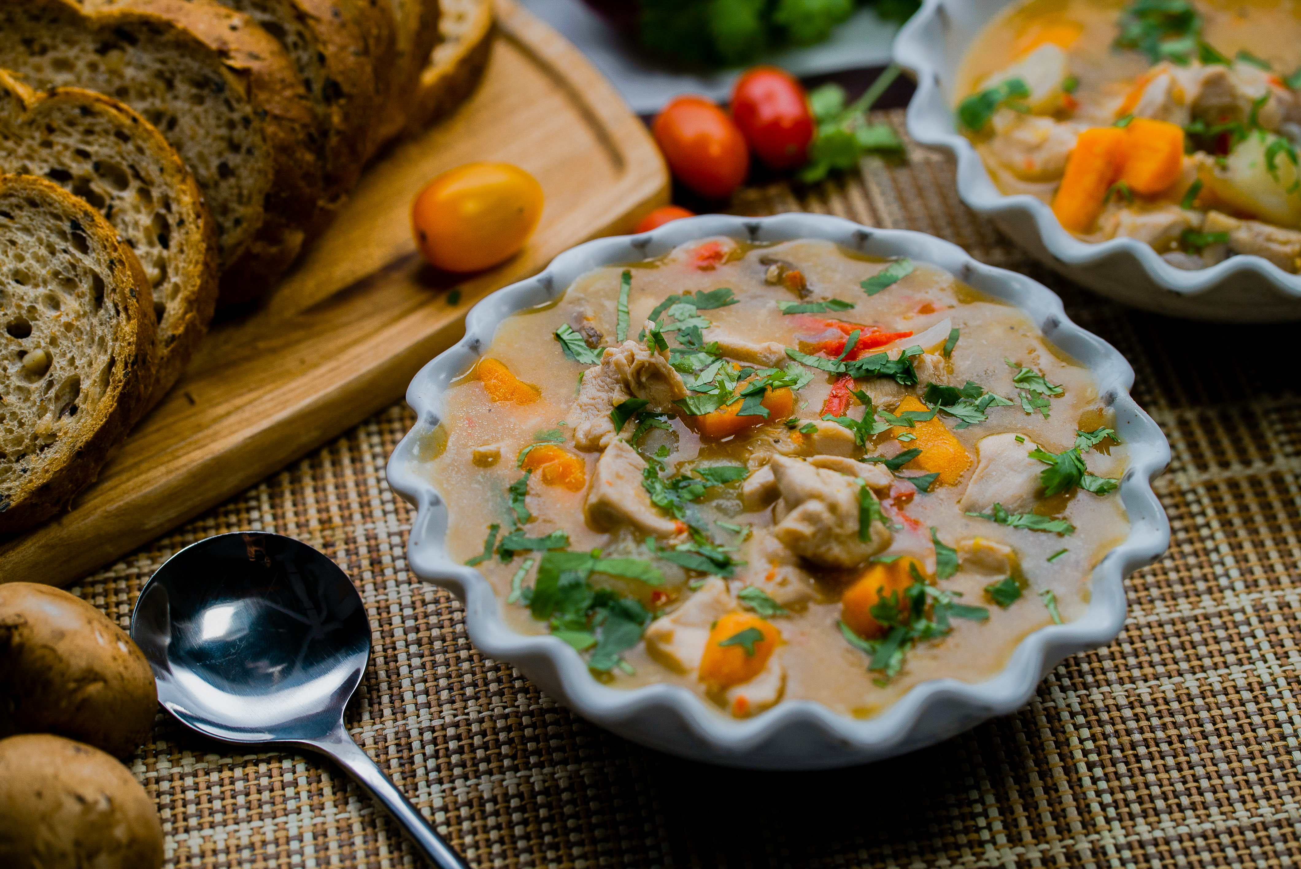 Resepi Stew Ayam, Cendawan & Kentang Yang Ringkas & Penuh