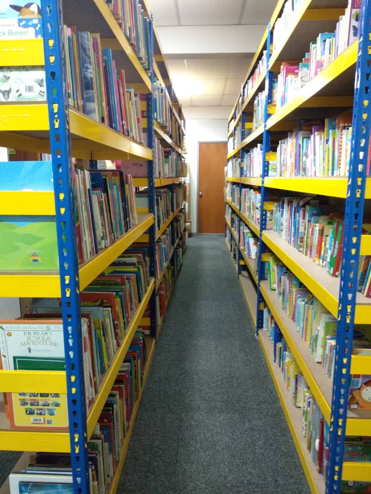 You Can Buy PreLoved Children's Books From The UK For As Low As RM3 At