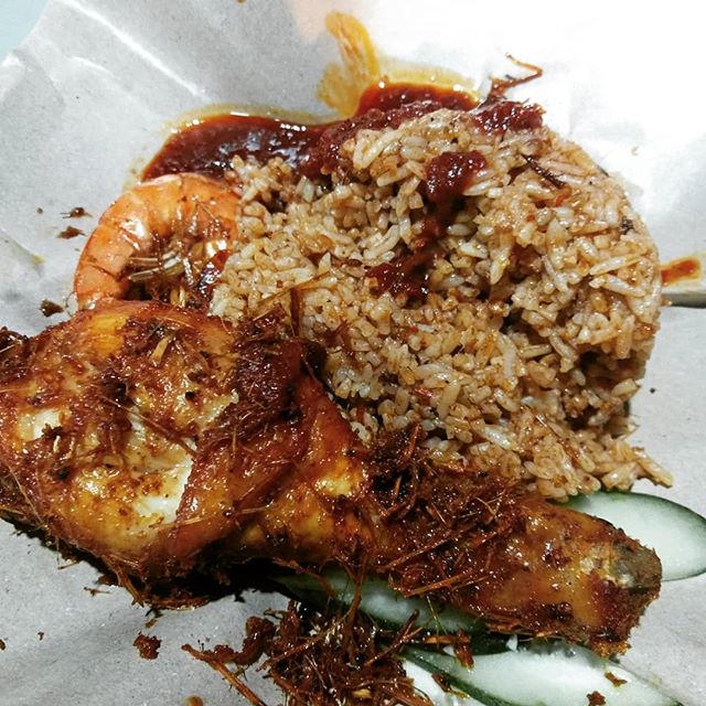nasi lemak goreng pj