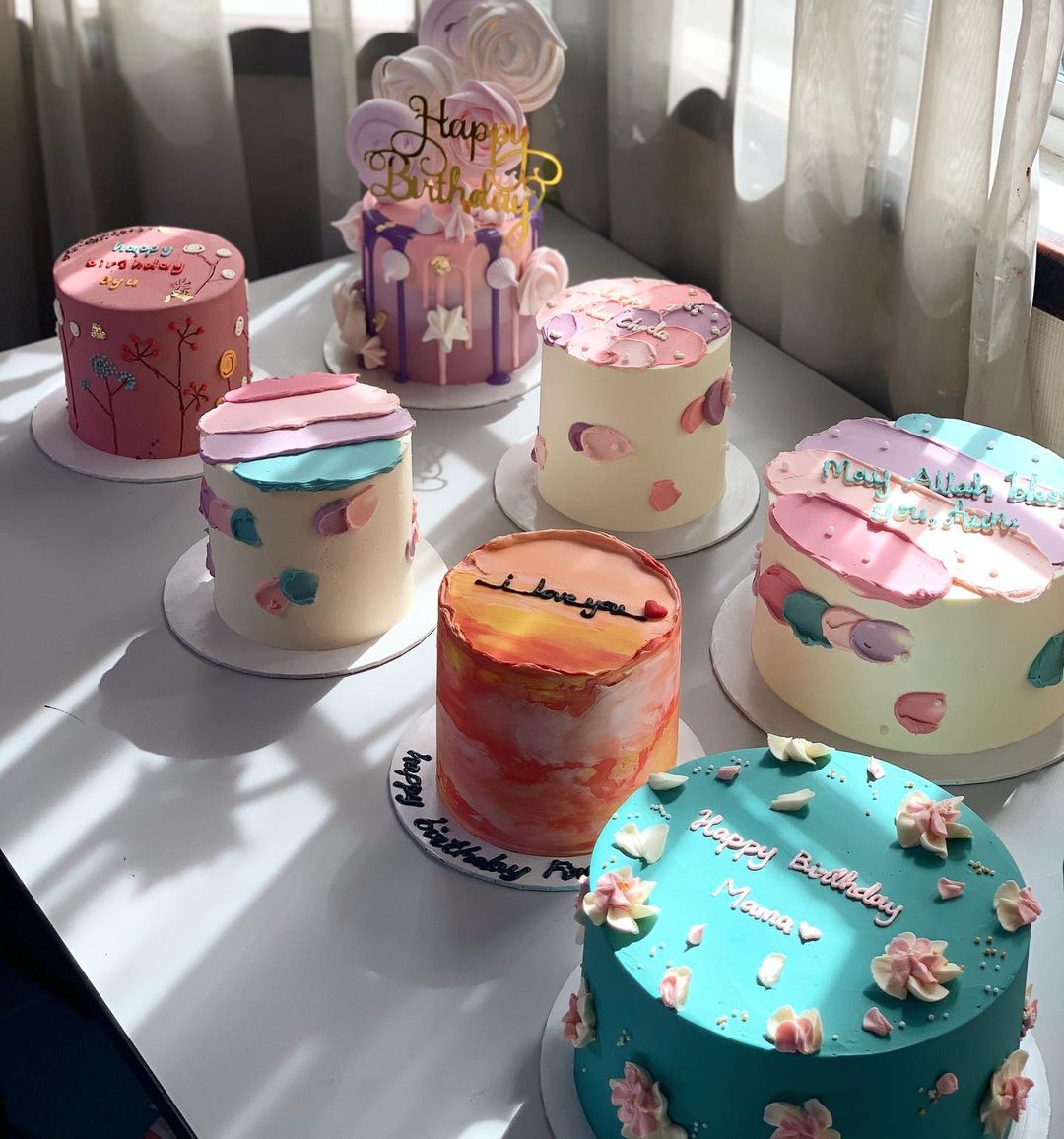 Ini 8 Tempat Untuk Pesan Korean Cake Cantik & Estetik Yang Viral. So